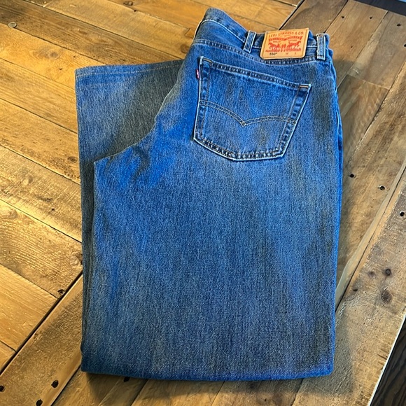 Levi's 550 Men's Jeans Relaxed Fit Size 40Wx38L - Picture 3 of 10